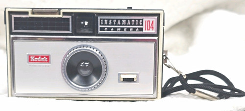 Kodak instamatic 104 - instamatic, 126mm