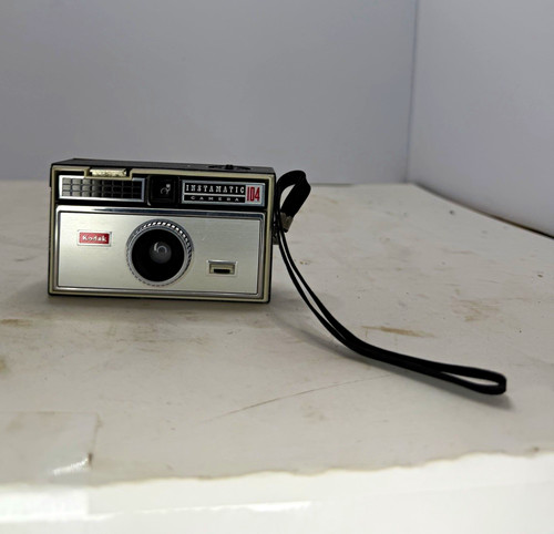 Kodak instamatic 104 126 point - 104,