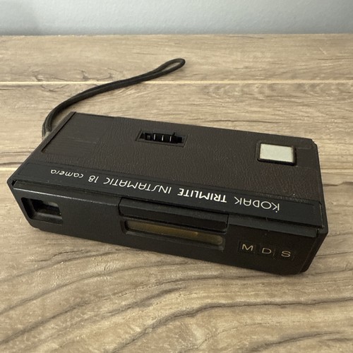 Vintage 1975 kodak trimlite - vintage,
